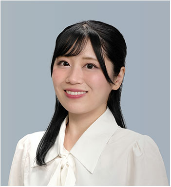 村山 里帆